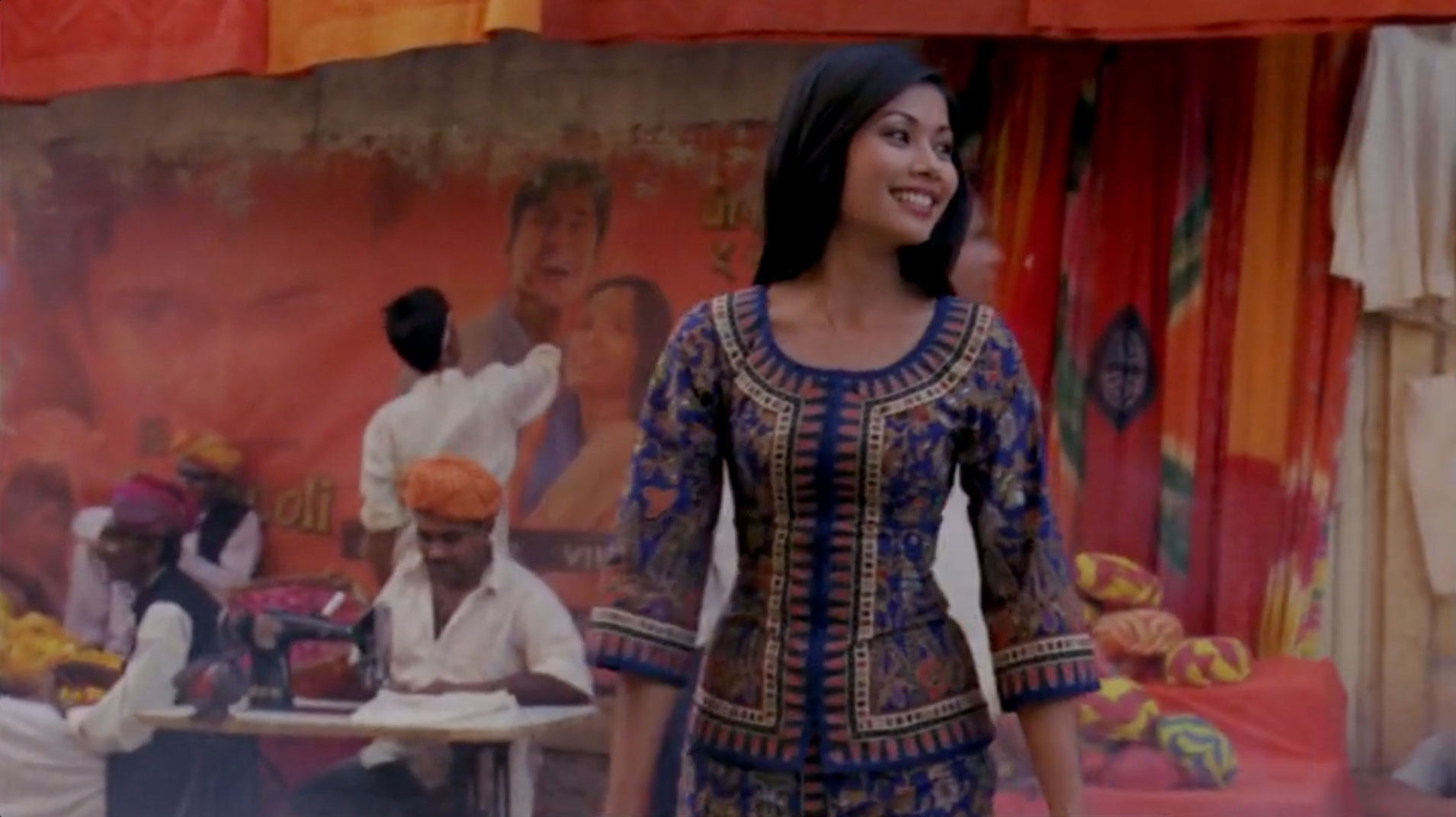 Singapore Airlines – Across the World With the Singapore Girl