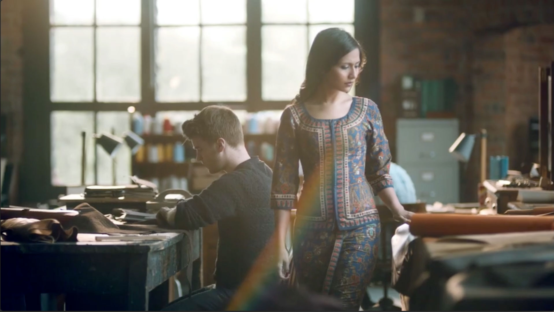 Singapore Airlines – Creating Around You – The Lengths We Go To (Scotland)